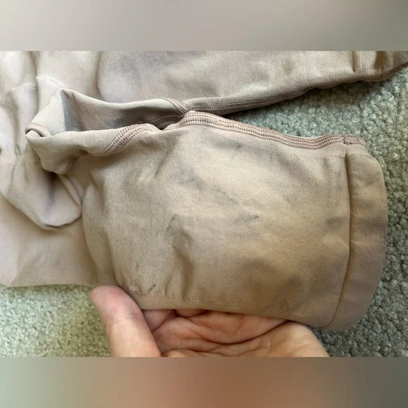 SKIMS Above the Knee Shorts Shapewear Intimates XXS-XS - Picture 5 of 9